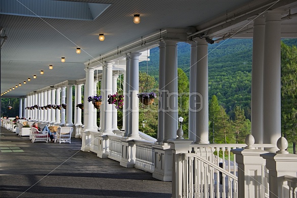 Mt Washington porch