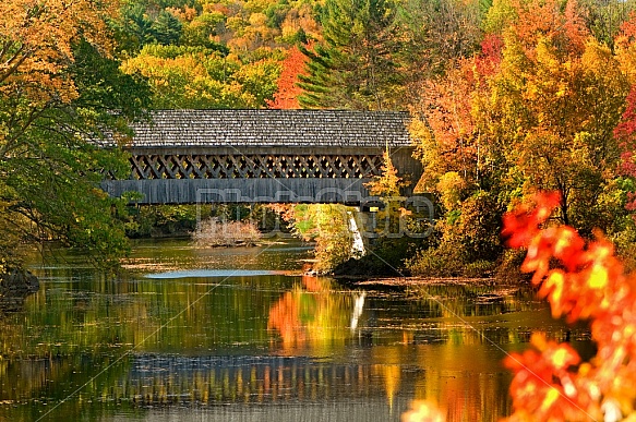 Henniker bridge