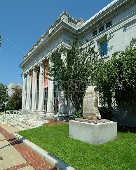 NH Institute Of Art