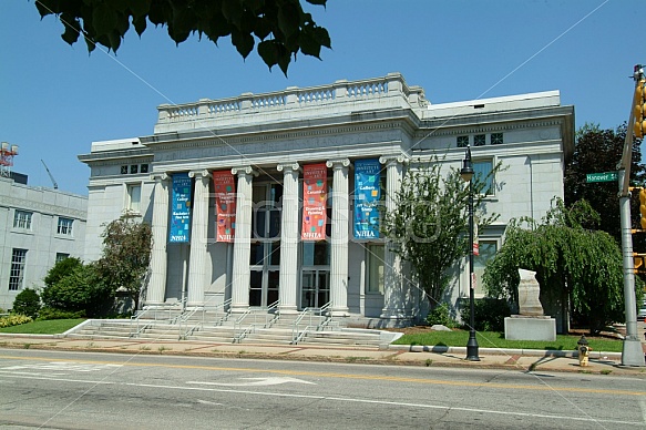 NH Institute Of Art